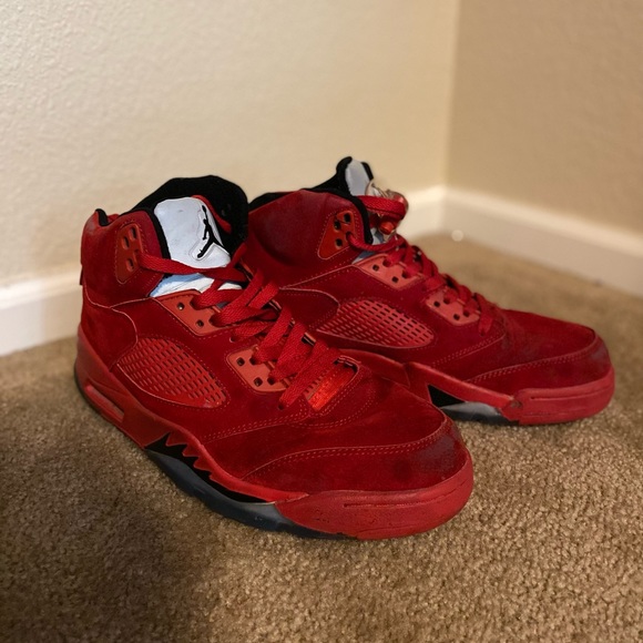 Jordan 5 Retro Red Suede - Picture 1 of 3